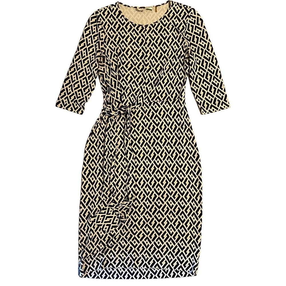 Diane Von Furstenberg Women's Size M Knee Length 100% Silk Black White Dress